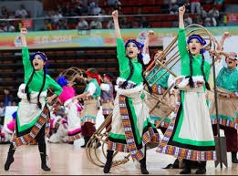 马德里在NFL引发的流亡和风暴后重返家园