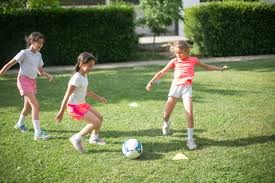 记者：帕利尼亚在热刺的长期前景不明朗，留下的可能比预期小