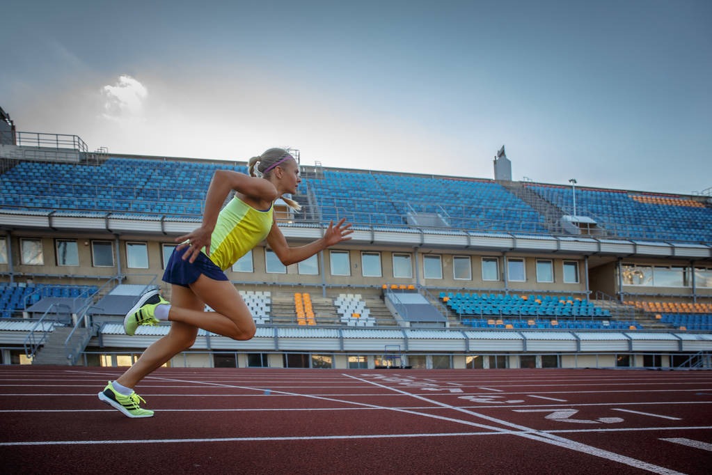 篮球湖人球员关键三分命中率高